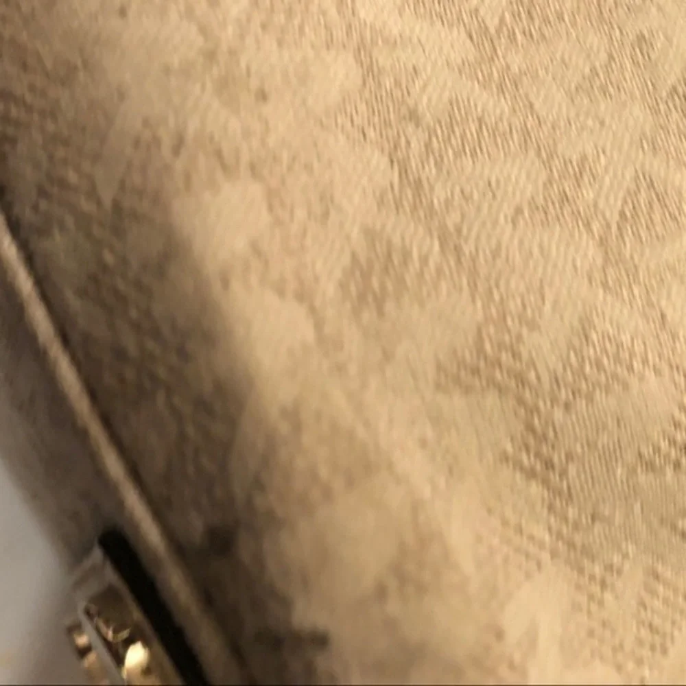 Michael kors signature white mk hobo bag